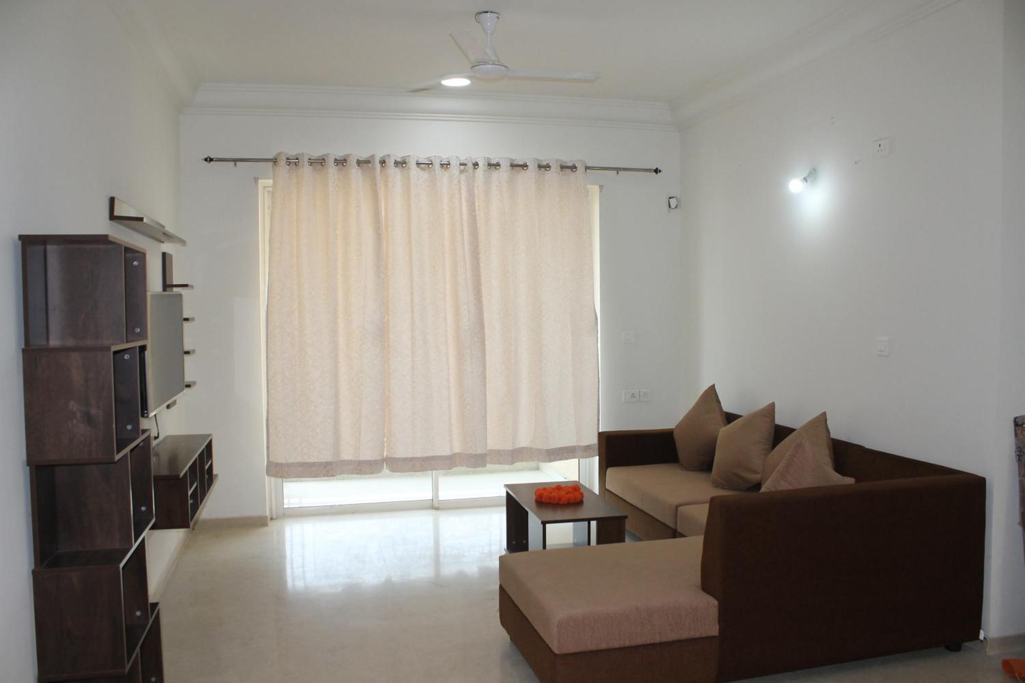 Rockfort Stay Inn Oragadam Экстерьер фото